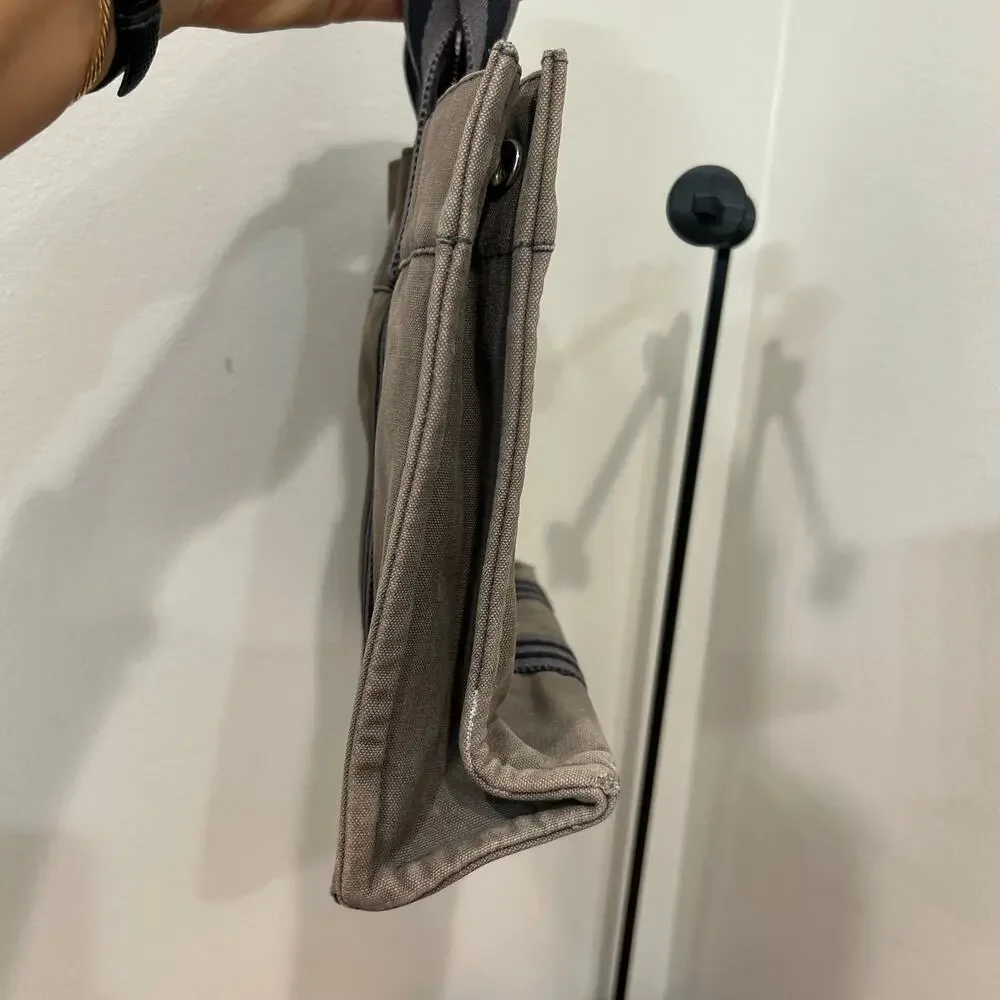 1076 HERMÈS PM Tote Grey